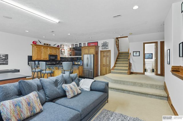 7191 S 240th Street, Gretna, NE 68028