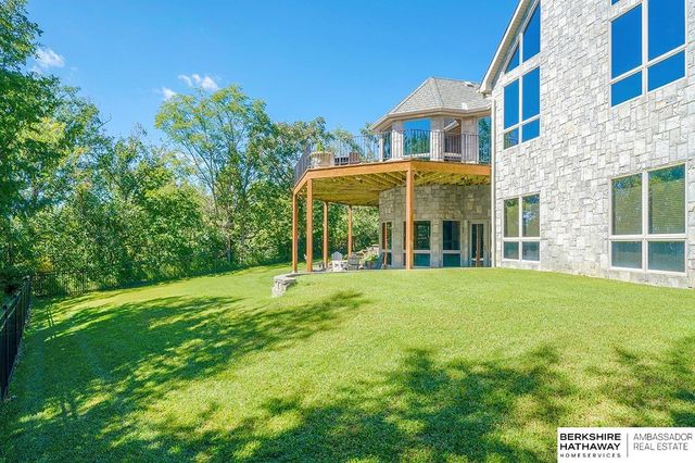 7191 S 240th Street, Gretna, NE 68028