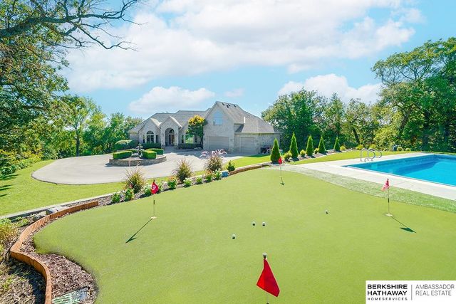7191 S 240th Street, Gretna, NE 68028