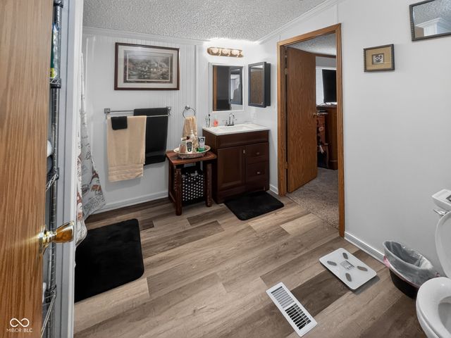 106 N East Street, Carthage, IN 46115