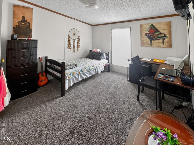 106 N East Street, Carthage, IN 46115