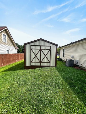 106 N East Street, Carthage, IN 46115
