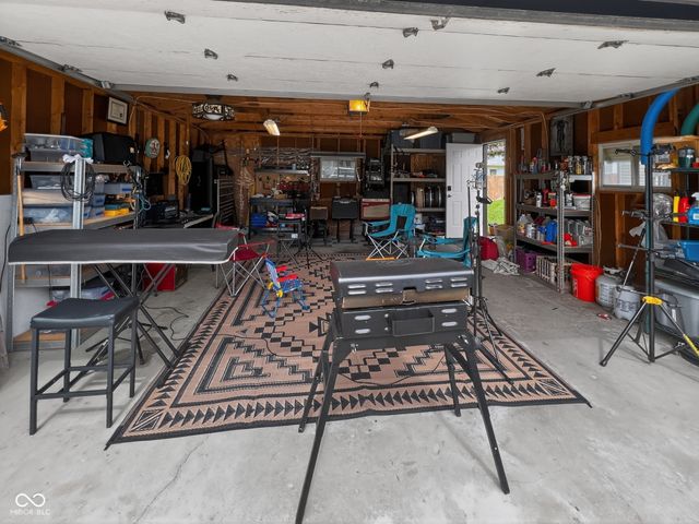 106 N East Street, Carthage, IN 46115