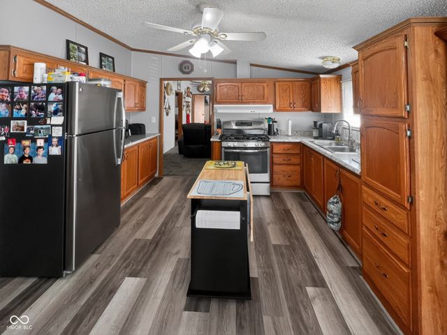 106 N East Street, Carthage, IN 46115