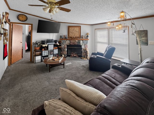 106 N East Street, Carthage, IN 46115