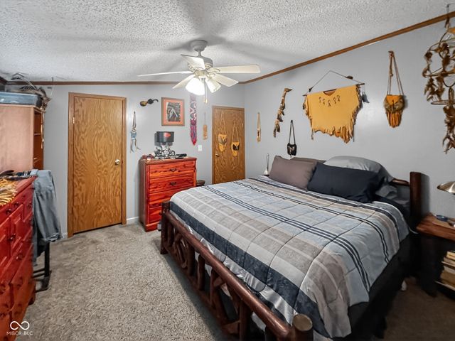 106 N East Street, Carthage, IN 46115