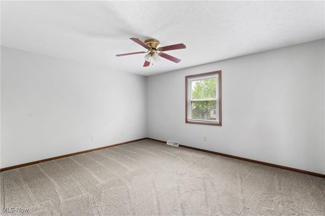 322 Schneider Street SE, North Canton, OH 44720