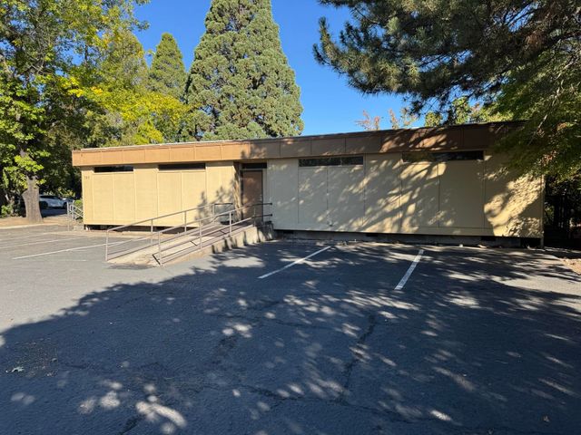 769 Spring Street, Medford, OR 97504