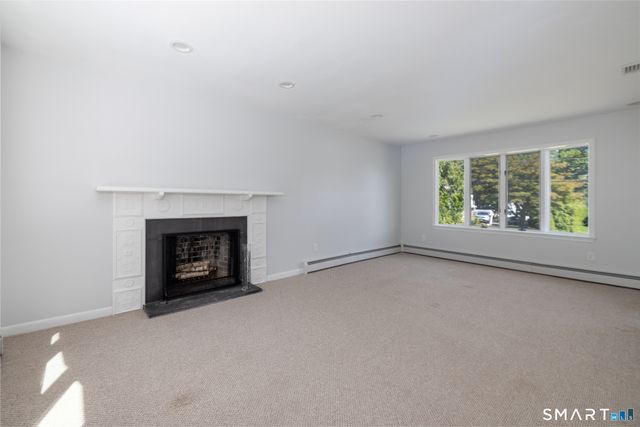 68 Heritage Drive, Naugatuck, CT 06770