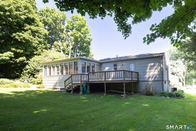 68 Heritage Drive, Naugatuck, CT 06770