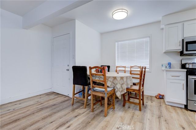 1720 Cerritos Avenue, Long Beach, CA 90813