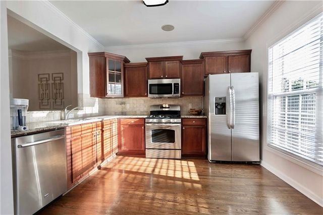 1885 Appaloosa Run Trail, Buford, GA 30519