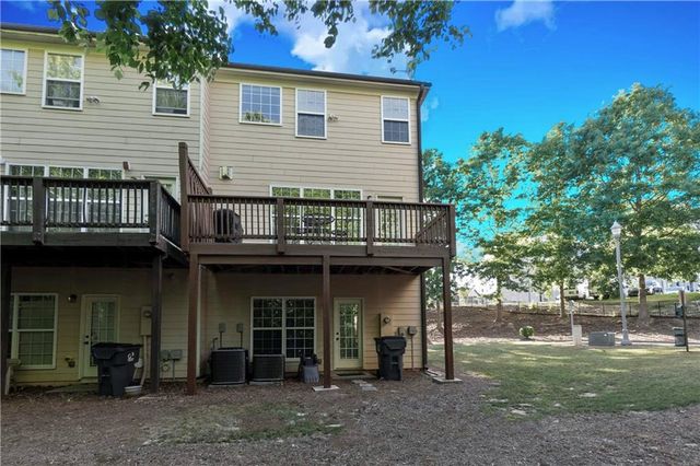 1885 Appaloosa Run Trail, Buford, GA 30519