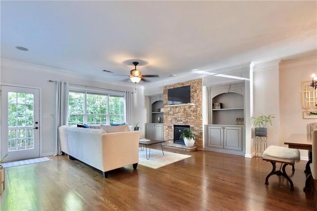 1885 Appaloosa Run Trail, Buford, GA 30519