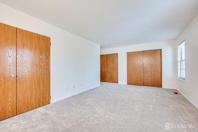 404 Maplecrest Road, Edison, NJ 08820