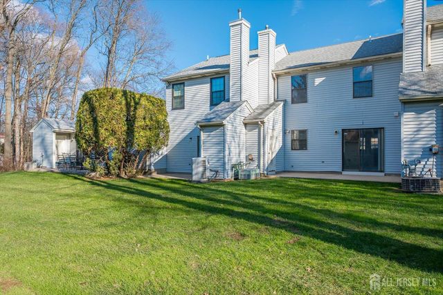 404 Maplecrest Road, Edison, NJ 08820