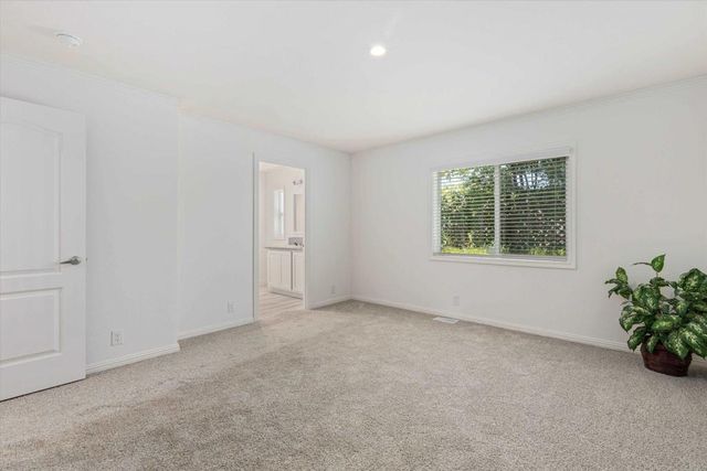 1333 Olive Avenue 69, Vista, CA 92083