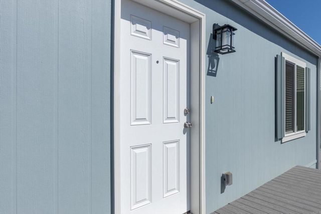 1333 Olive Avenue 69, Vista, CA 92083