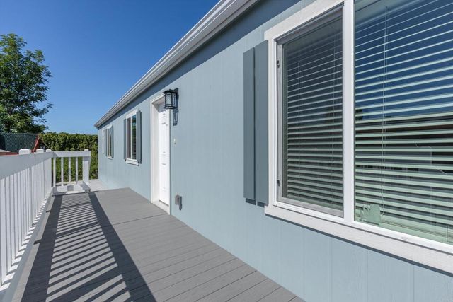 1333 Olive Avenue 69, Vista, CA 92083