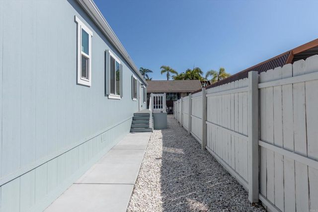 1333 Olive Avenue 69, Vista, CA 92083