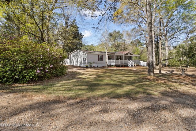 6124 Jim Ramsay Road, Vancleave, MS 39565