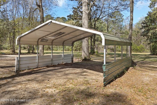 6124 Jim Ramsay Road, Vancleave, MS 39565