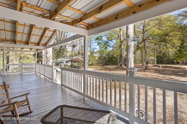 6124 Jim Ramsay Road, Vancleave, MS 39565