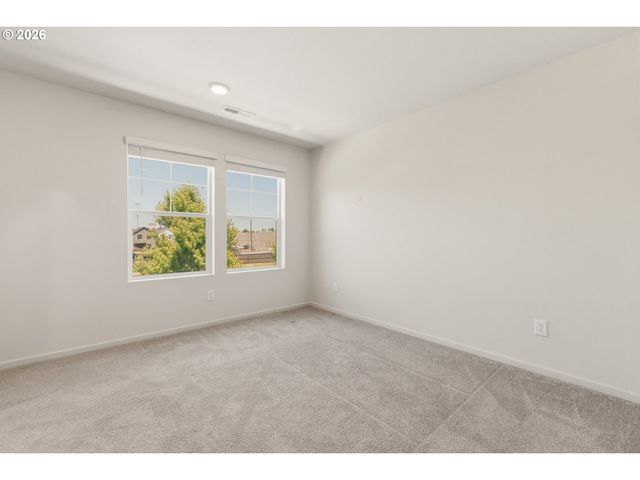 611 Ne 72ND St, Vancouver, WA 98665