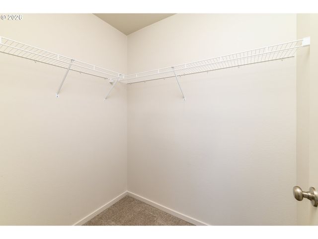 611 Ne 72ND St, Vancouver, WA 98665