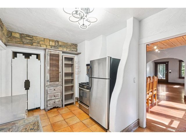 6 Alsace Way, Colorado Springs, CO 80906