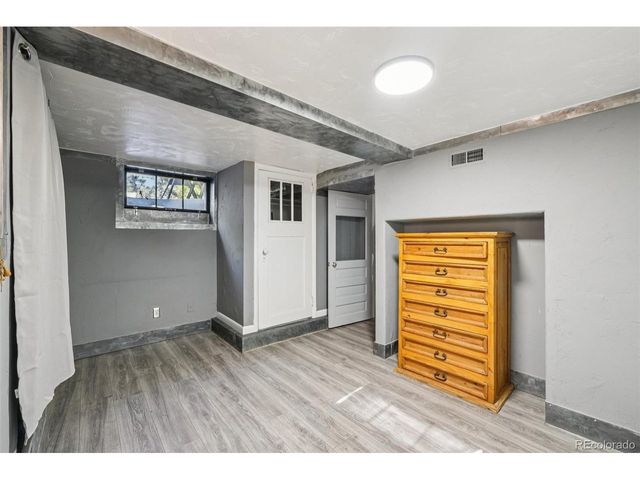 6 Alsace Way, Colorado Springs, CO 80906