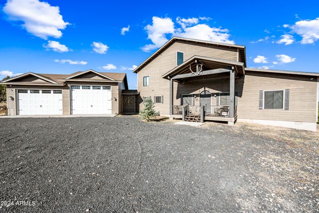 2262 Meadow Trail --, Overgaard, AZ 85933