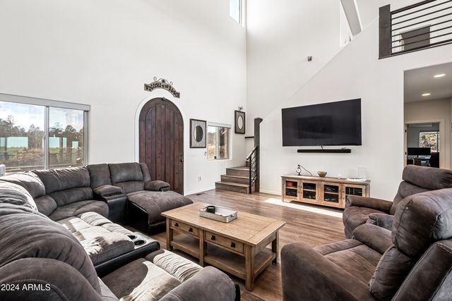 2262 Meadow Trail --, Overgaard, AZ 85933