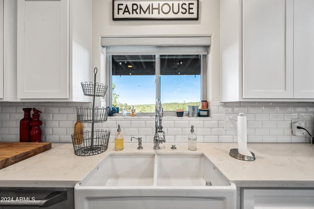 2262 Meadow Trail --, Overgaard, AZ 85933