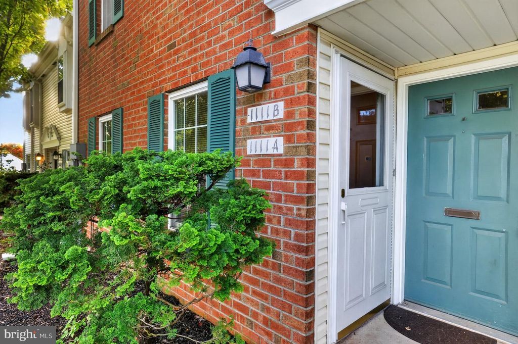 1111-A JEFFERSON CT, LANSDALE, PA 19446 — photo 2
