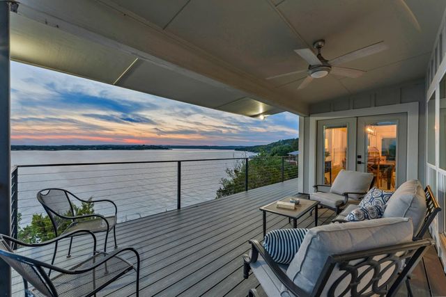 621 Waterway LN, Burnet, TX 78611