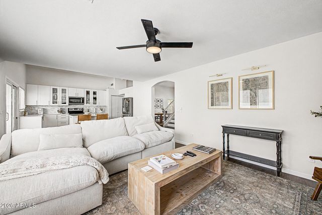 1247 W PINON Avenue, Gilbert, AZ 85233