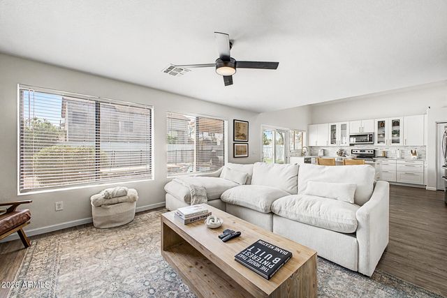 1247 W PINON Avenue, Gilbert, AZ 85233