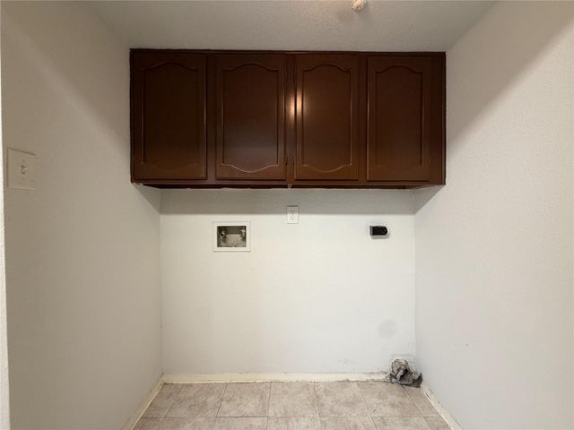 7841 Green Lawn Drive 7841, Houston, TX 77088