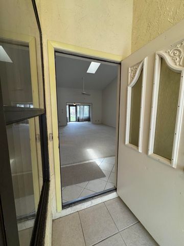 7667 SE Sugar Sand Circle, Hobe Sound, FL 33455