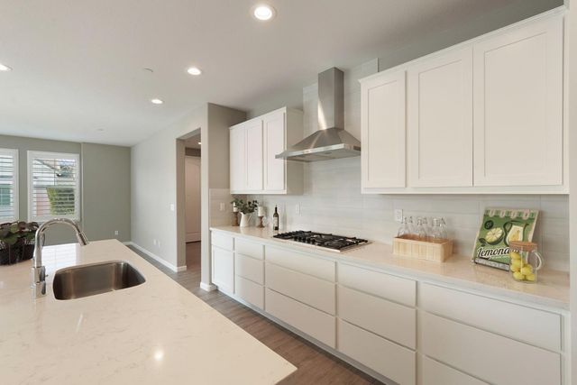 2574 Carmelo Ct, Lodi, CA 95242