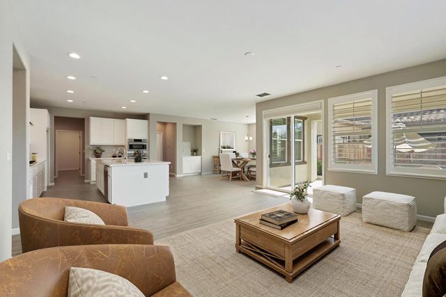 2574 Carmelo Ct, Lodi, CA 95242