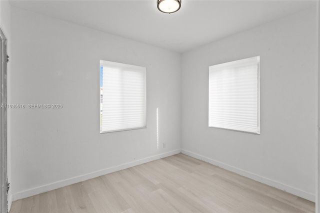 400 NW 47th St, Miami, FL 33127