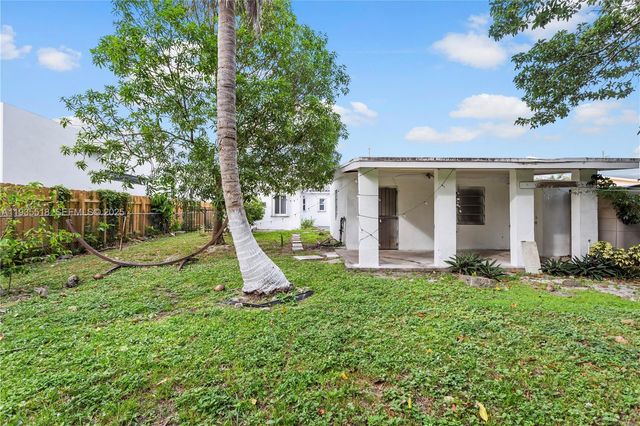 400 NW 47th St, Miami, FL 33127