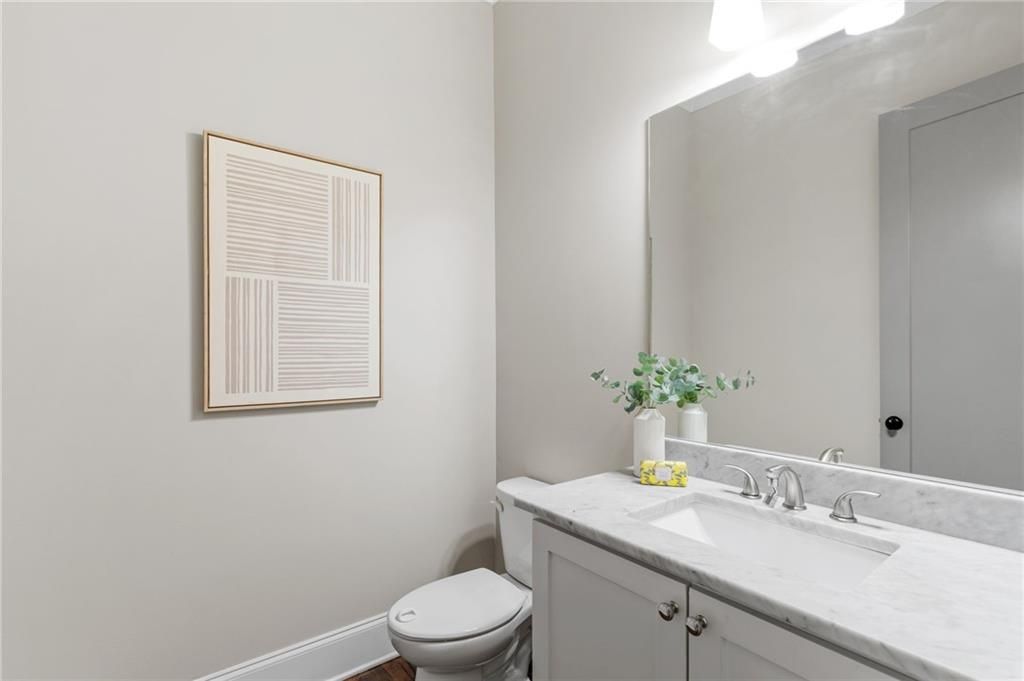 Image 22 of property listing at 2736 Pangborn Road, Decatur, GA 30033