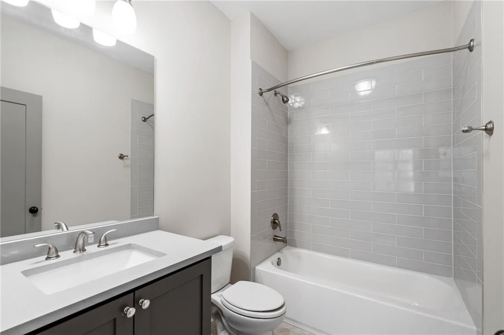 Image 27 of property listing at 2736 Pangborn Road, Decatur, GA 30033