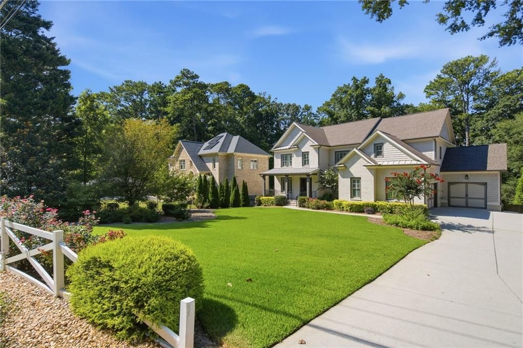 Image 3 of property listing at 2736 Pangborn Road, Decatur, GA 30033