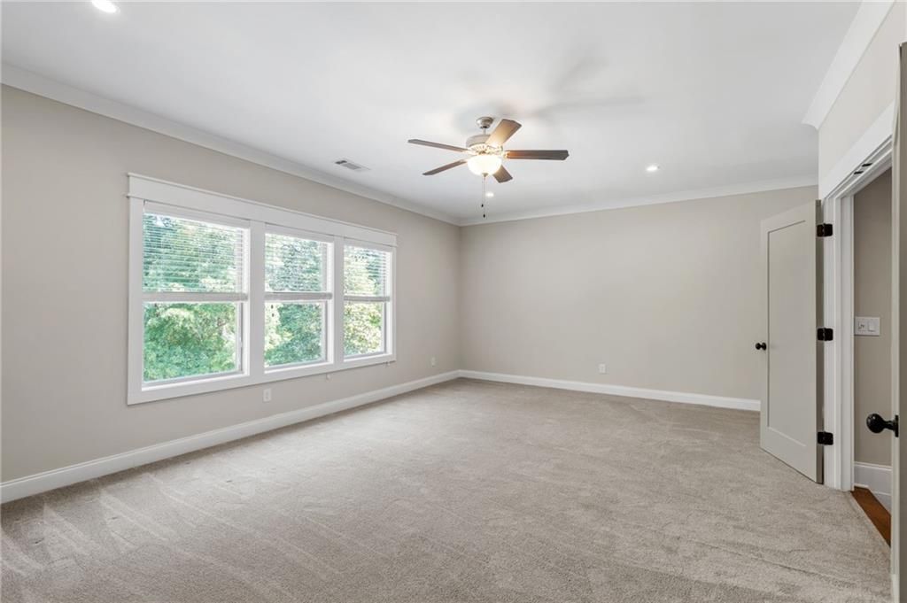 Image 36 of property listing at 2736 Pangborn Road, Decatur, GA 30033