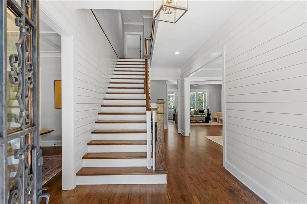 Image 5 of property listing at 2736 Pangborn Road, Decatur, GA 30033