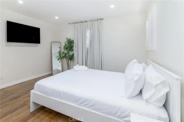 4711 Tyrone, Sherman Oaks, CA 91423